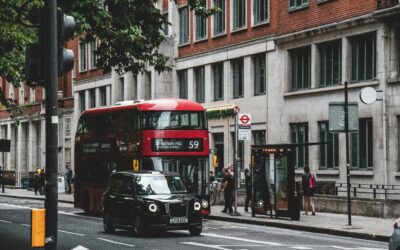 Taxi vs Private Hire Vehicle (PHV): What’s the Real Difference?